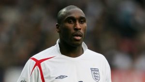 Cầu thủ Sol Campbell - Người hùng thầm lặng với trái tim kiên cường