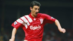 Đội trưởng Liverpool: Steven Gerrard đứng đầu danh sách