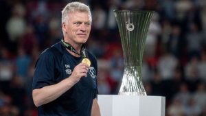 Huấn luyện viên David Moyes - "Phượng hoàng" tái sinh