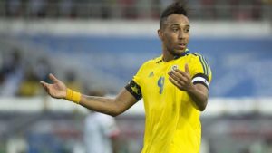 Cầu thủ Aubameyang - "Cơn lốc châu Phi" càn quét mọi giải đấu