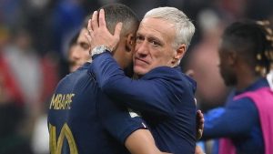 Huấn luyện viên Didier Deschamps - Bậc thầy tâm lý?