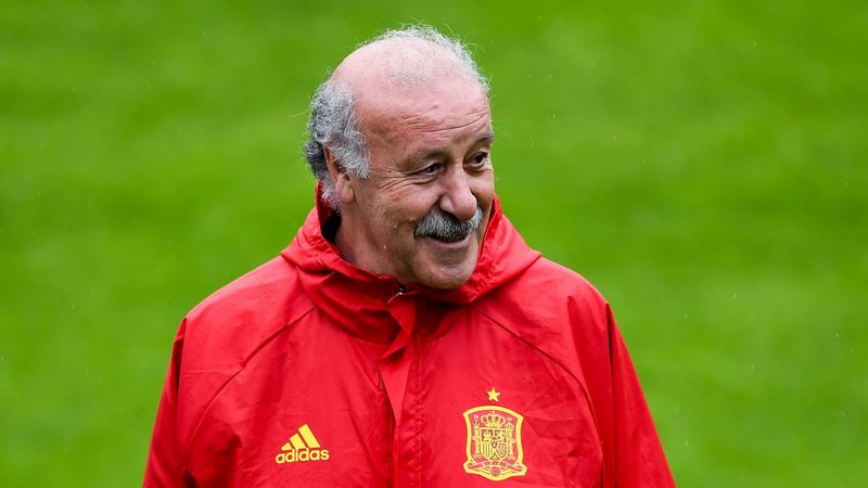 Huấn luyện viên Vicente del Bosque: "Ngài râu kẽm" xuất sắc