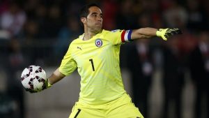 Thủ môn Claudio Bravo: Thủ thành xuất sắc của Chile